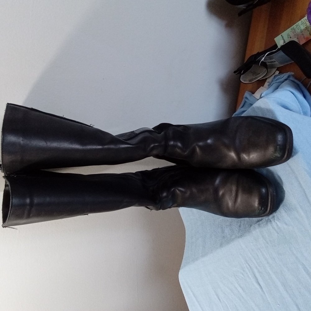 Contours tall boots